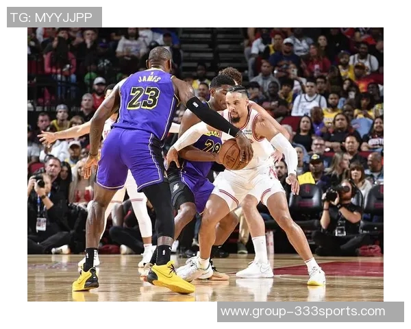 詹姆斯对狄龙犯规表示不满认为自己也曾因类似情况被罚T